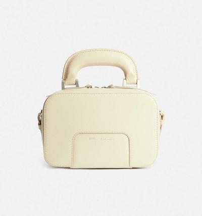 Ami Paris Case Bags Beige | ami-MY101