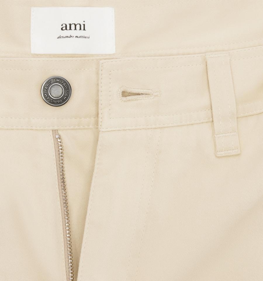 Men's Ami Paris Cargo Shorts Khaki | ami-MY107